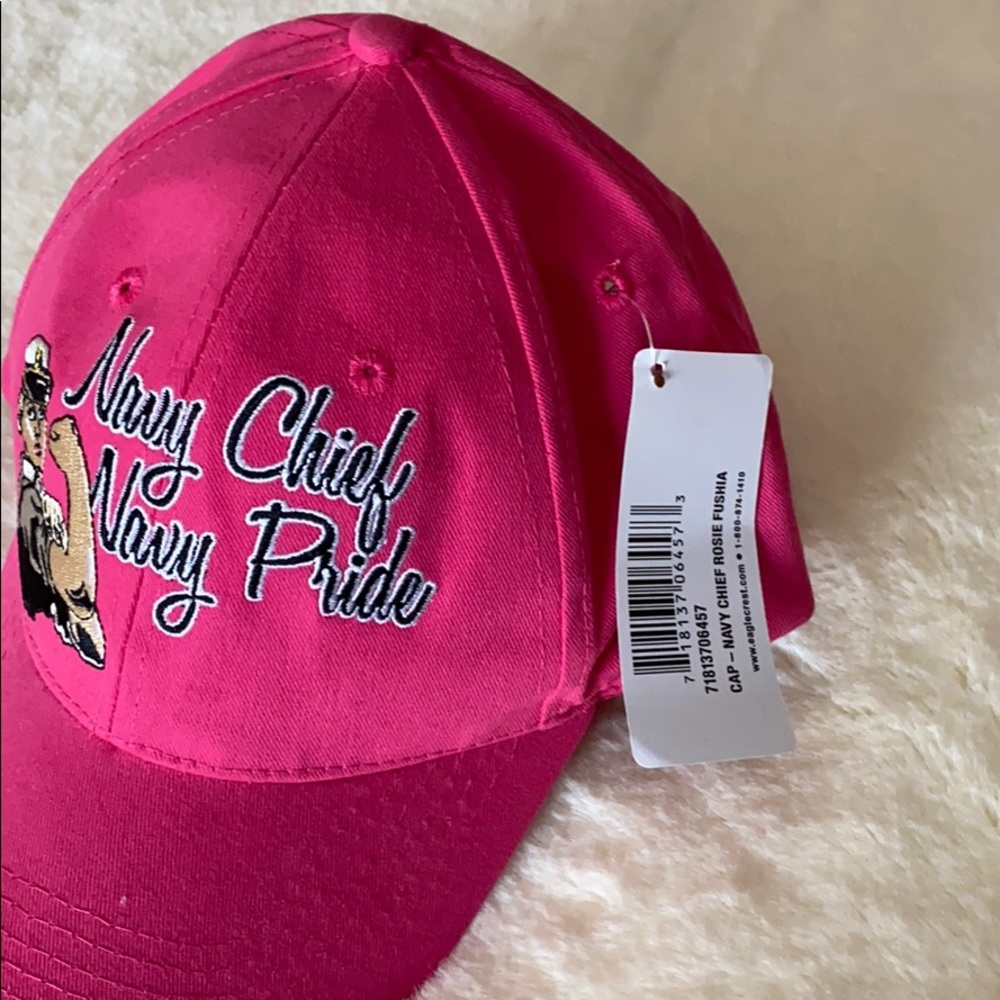 Cap/hat - Picture 2 of 5